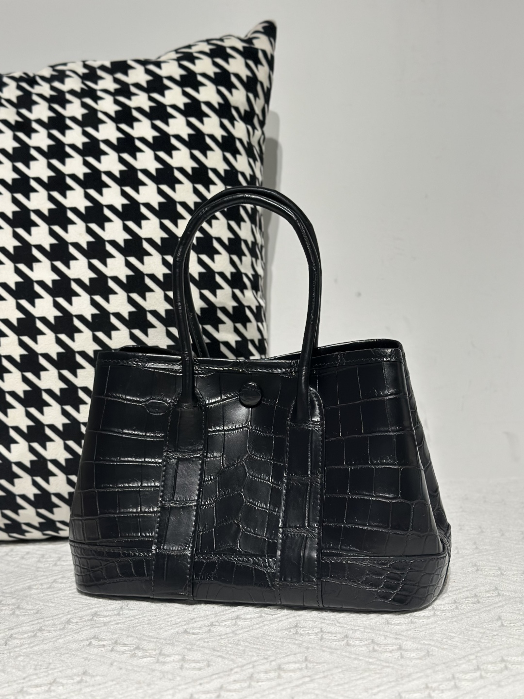 Crocodile Leather Black 23cm Matte Nile Silver Hardware Garden Tote Bag WCB225