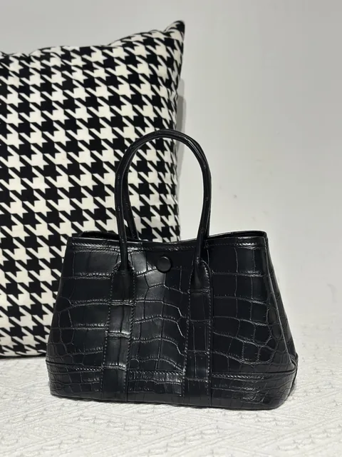 Crocodile Leather Black 23cm Matte Nile Silver Hardware Garden Tote Bag WCB226