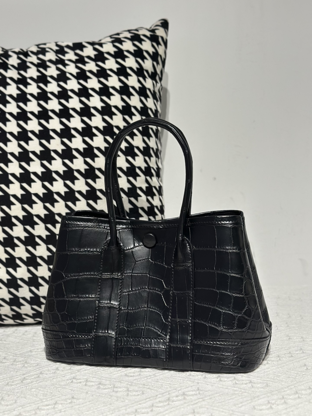 Crocodile Leather Black 23cm Matte Nile Silver Hardware Garden Tote Bag WCB226