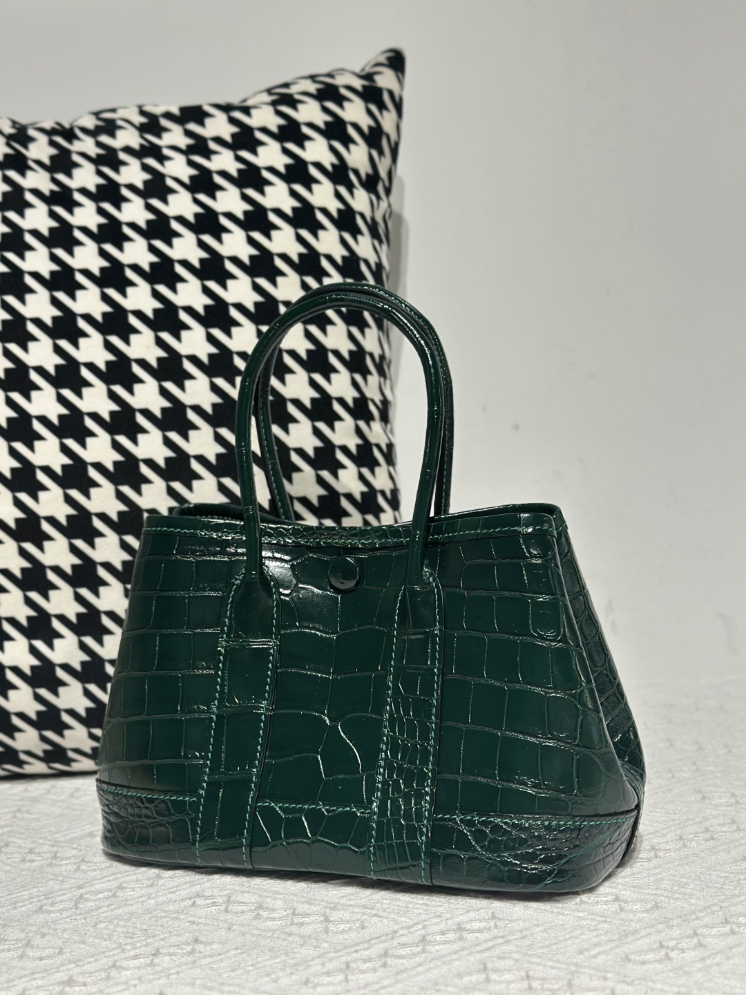 Crocodile Leather Emerald Green 23cm Matte Nile Silver Hardware Garden Tote Bag WCB228