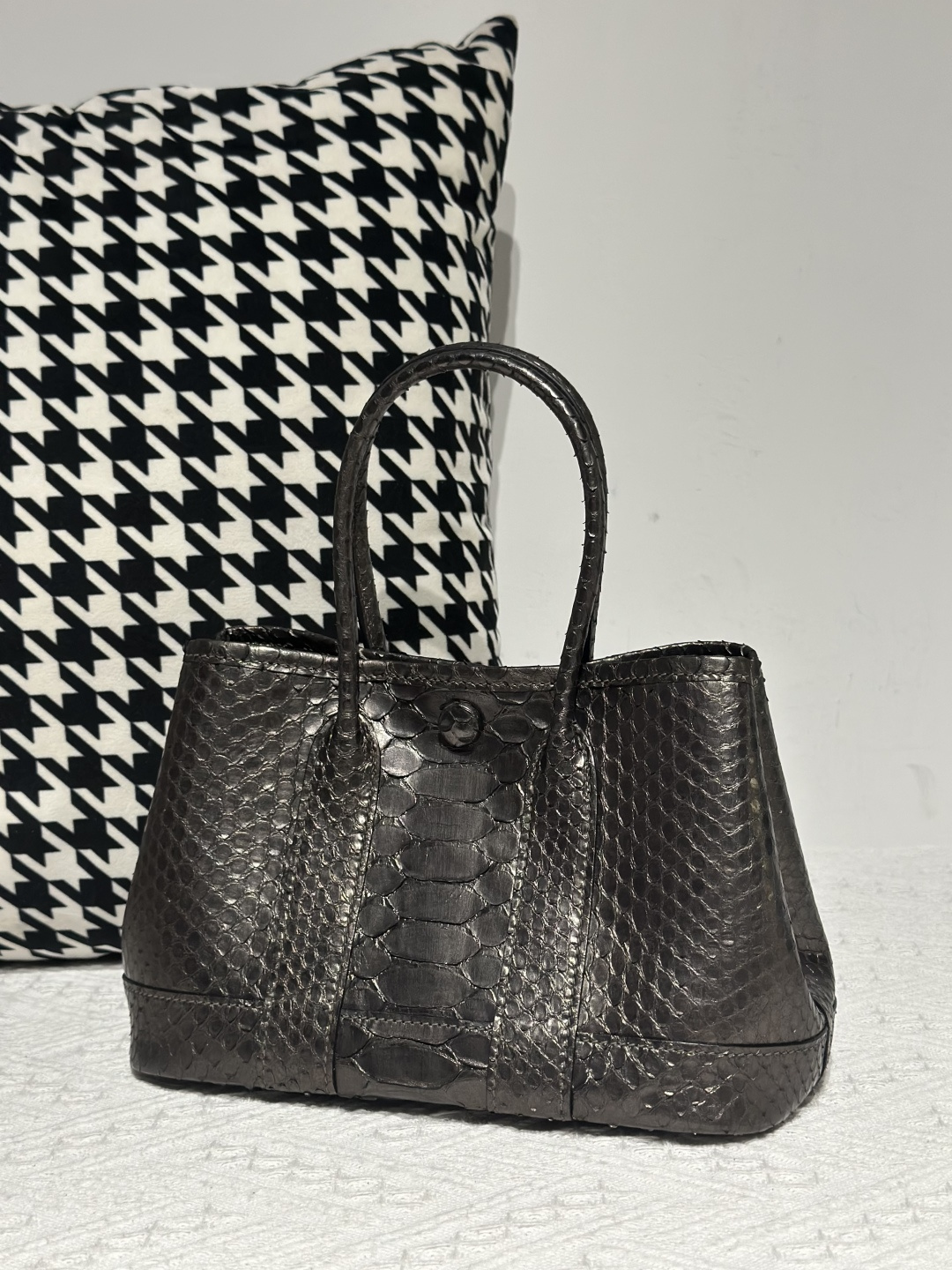 Crocodile Leather Belly Cut 23cm Antique Bronze Silver Hardware Garden Tote Bag WCB229