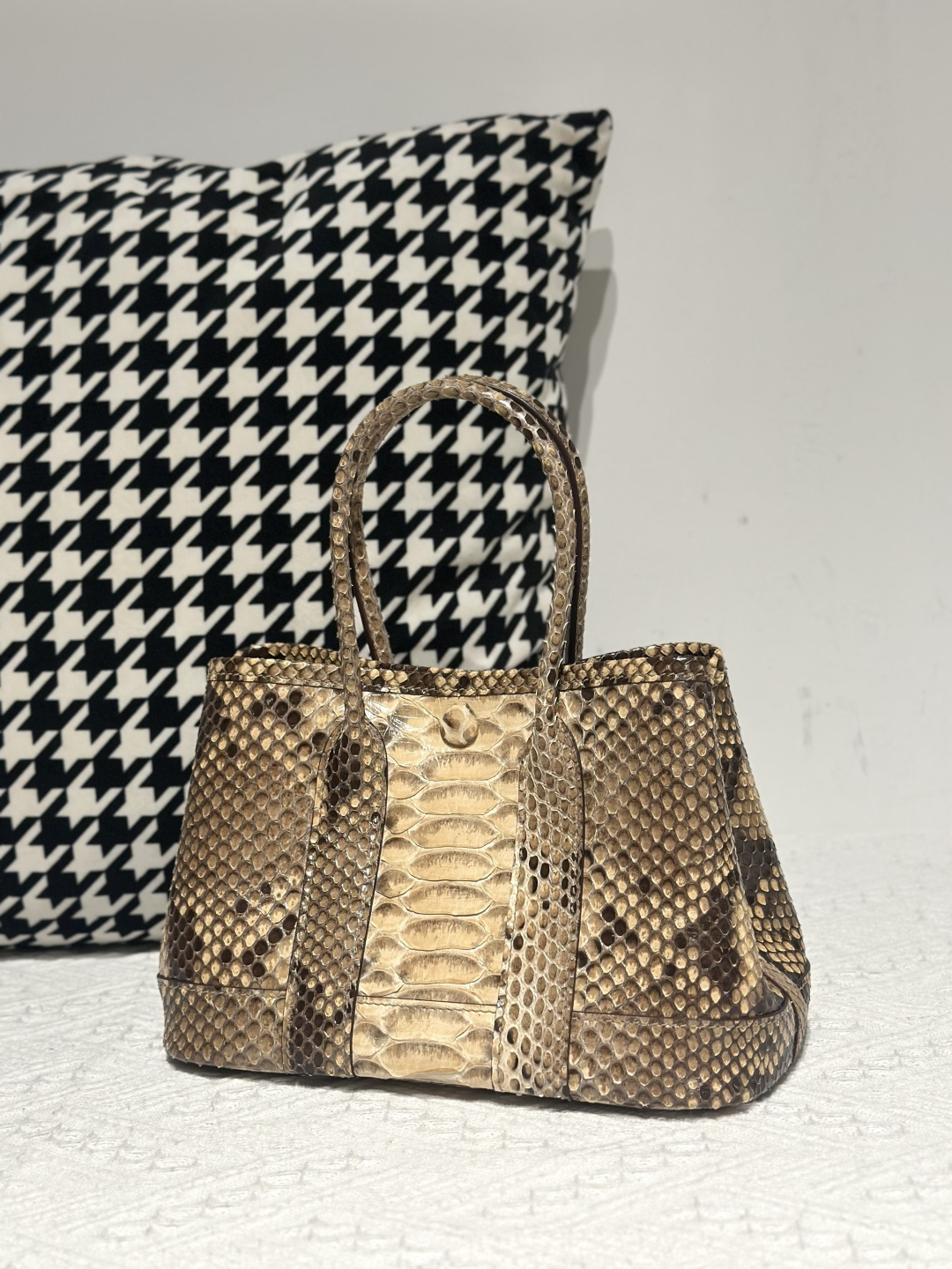 Crocodile Leather Belly Cut 23cm Natural Pattern Silver Hardware Garden Tote Bag WCB231