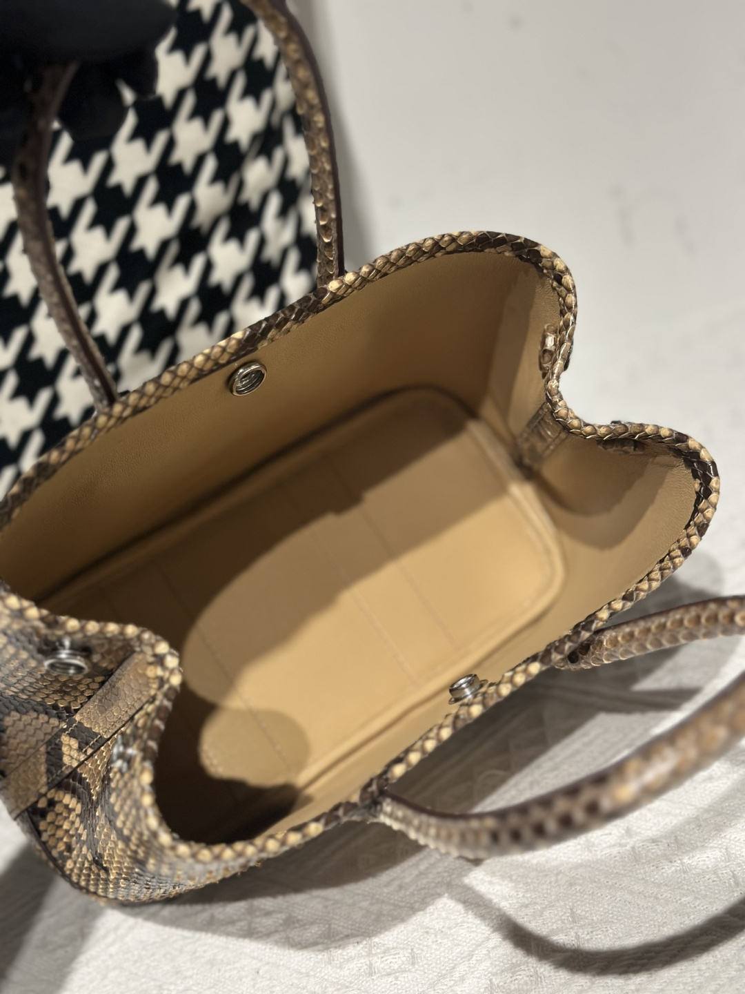 Crocodile Leather Belly Cut 23cm Natural Pattern Silver Hardware Garden Tote Bag WCB231 photo 3