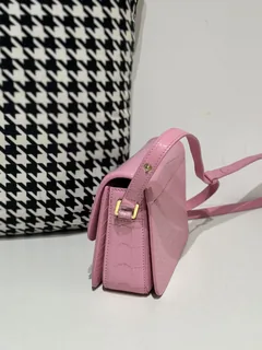Crocodile Leather Women's Belly Cut Sakura Pink Gold Hardware Metal Hardware Shoulder Bag WCB234 image 4