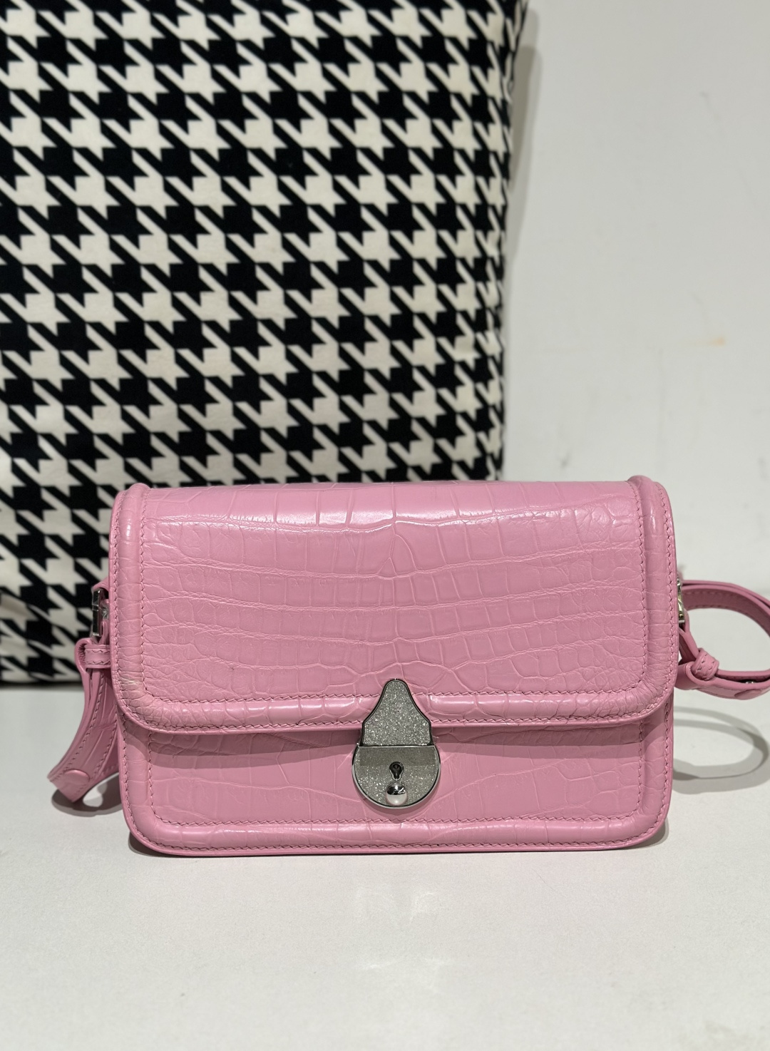 Crocodile Leather Women's Belly Cut Sakura Pink Matte Silver Hardware Shoulder Bag WCB235