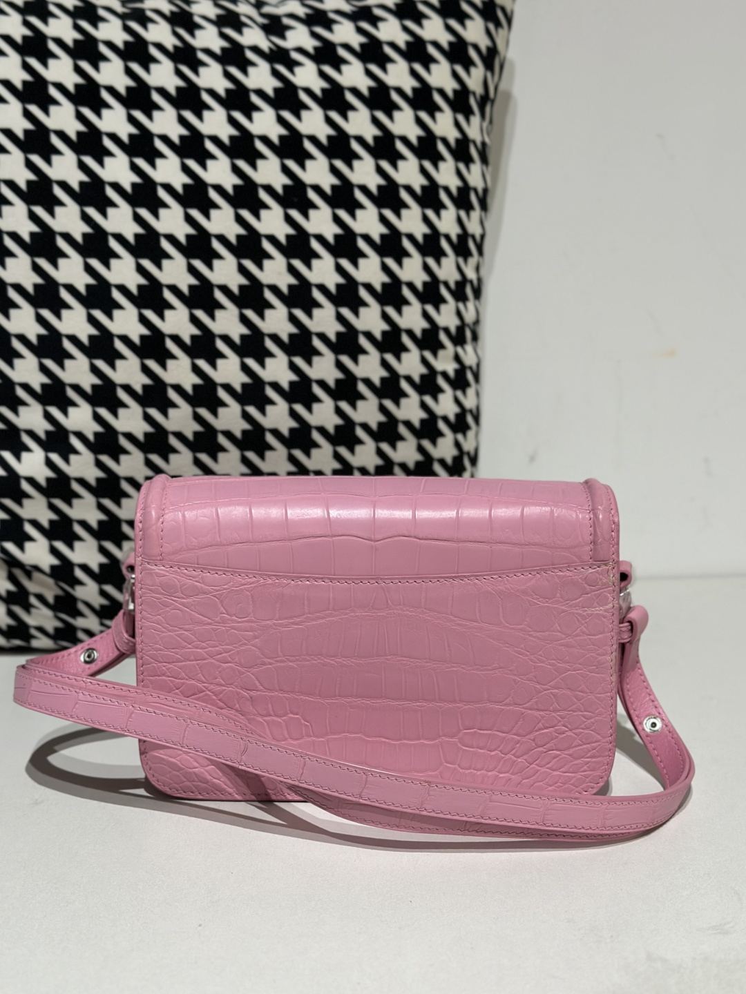 Crocodile Leather Women's Belly Cut Sakura Pink Matte Silver Hardware Shoulder Bag WCB235 photo 3