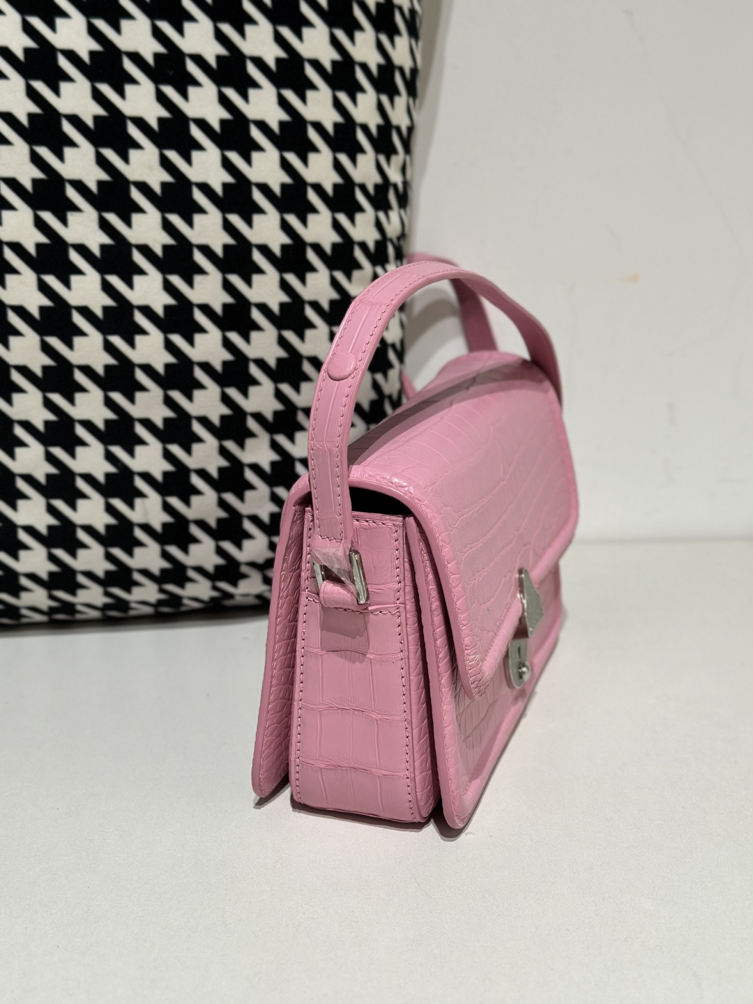 Crocodile Leather Women's Belly Cut Sakura Pink Matte Silver Hardware Shoulder Bag WCB235 photo 5