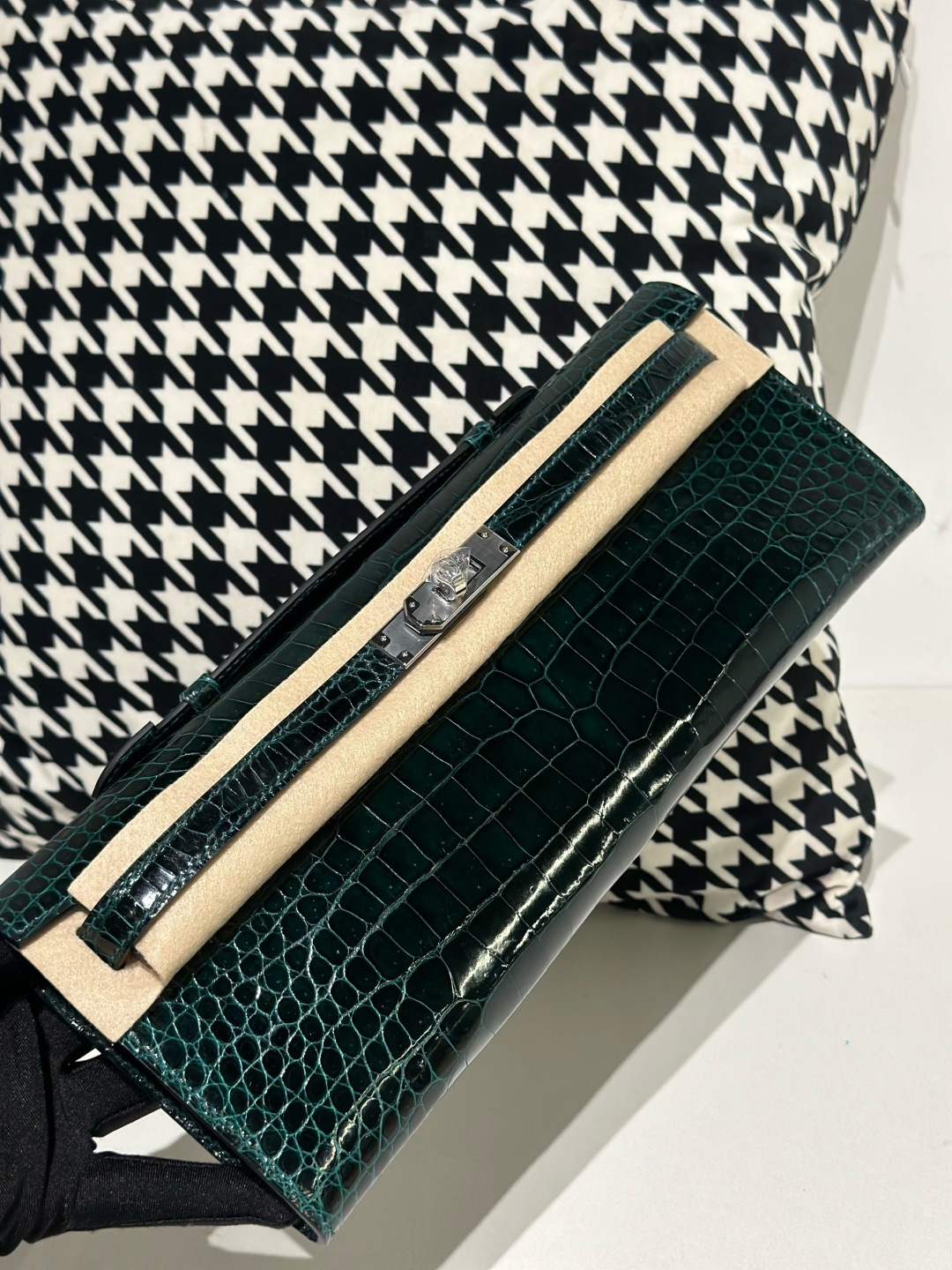 Crocodile Leather 31cm Glossy Top Handle Bag Collection WCB239 image 2
