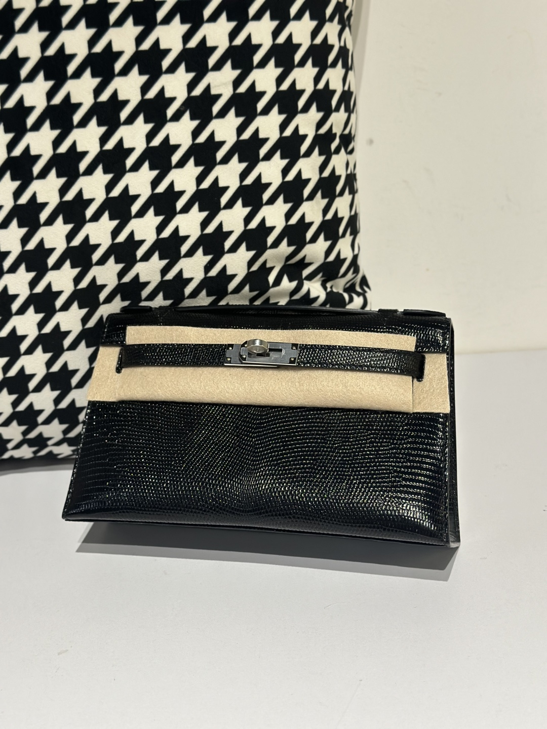 Lizard Leather Black Silver Hardware Series I Flap Shoulder Bag WLB027 photo 2