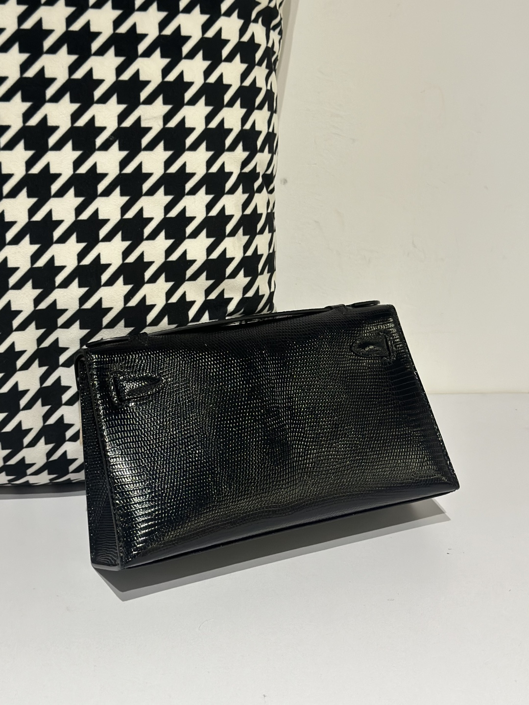 Lizard Leather Black Gold Hardware Series I Flap Shoulder Bag WLB028 image 3