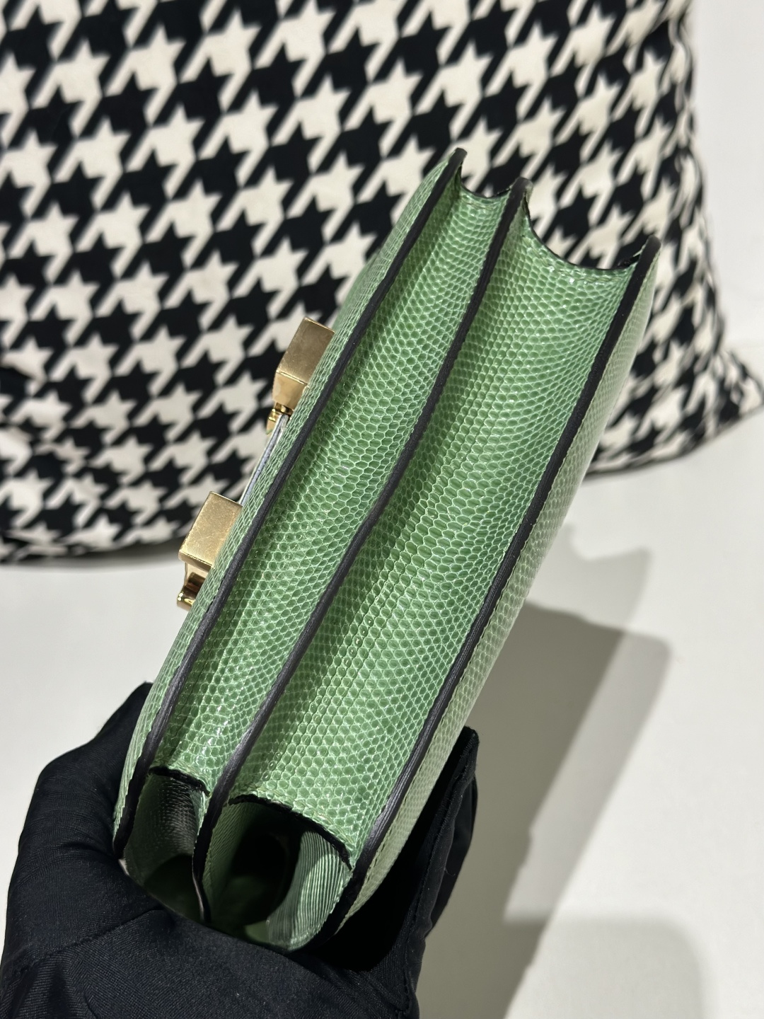 Lizard Leather Avocado Green 18cm Gold Hardware Flap Shoulder Bag WLB035 image 6