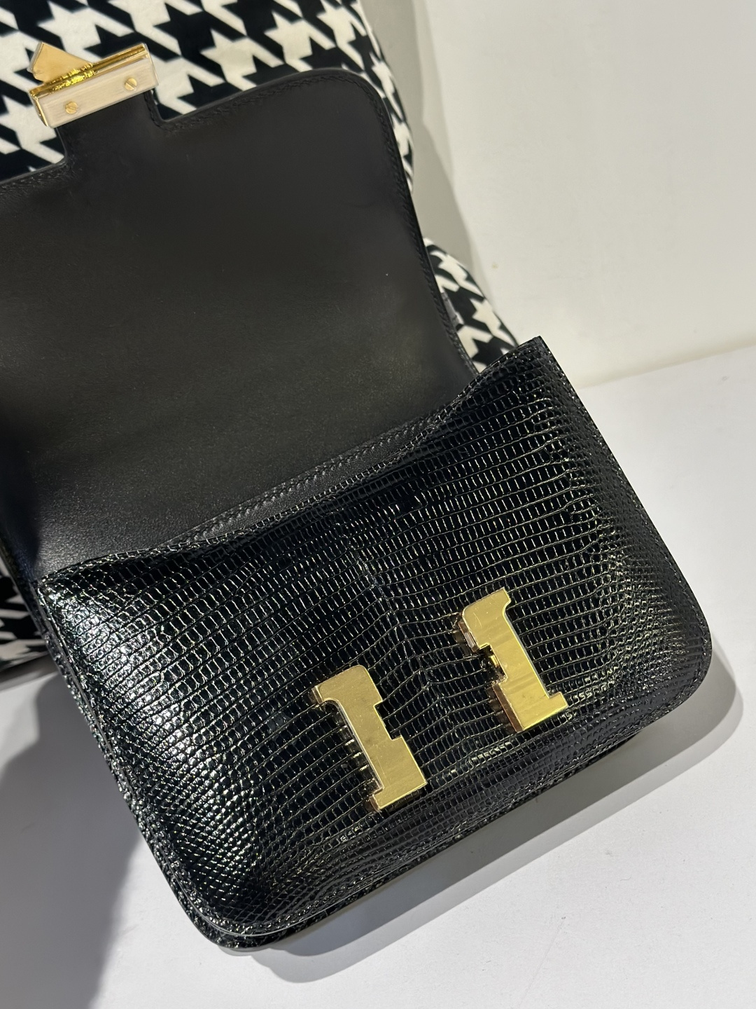 Lizard Leather Black 18cm Gold Hardware Flap Shoulder Bag WLB048 photo 2