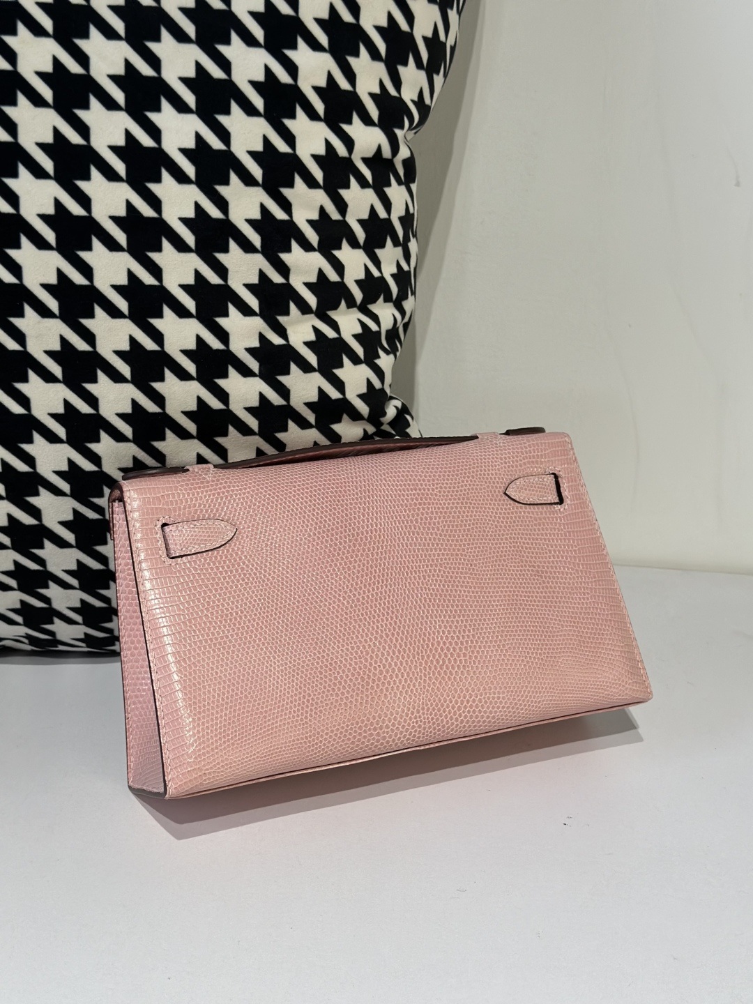 Lizard Leather Sakura Pink Gold Hardware Series I Flap Shoulder Bag WLB049 image 3