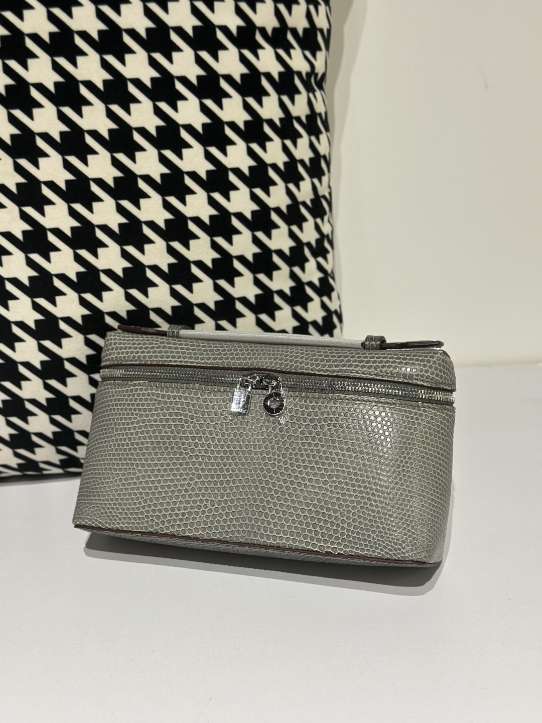 Lizard Leather Light Gray 19cm Silver Hardware Top Handle Bag WLB055 photo 2