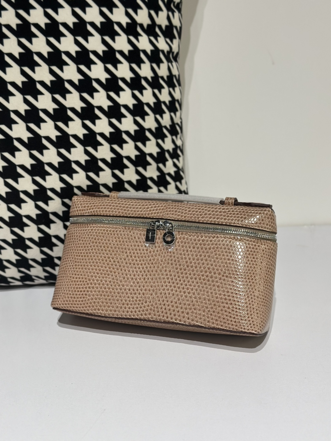 Lizard Leather Apricot 19cm Silver Hardware Top Handle Bag WLB056 photo 2
