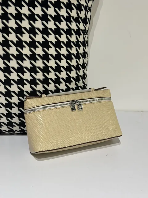 Lizard Leather Cream 19cm Silver Hardware Top Handle Bag WLB059