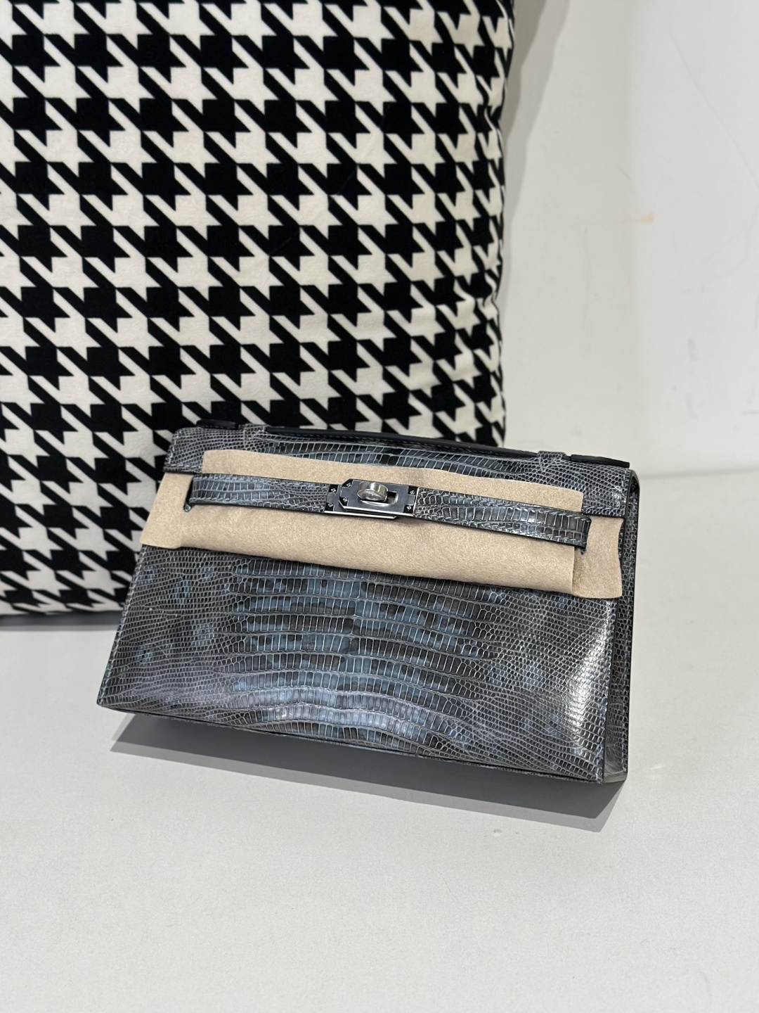 Lizard Leather Blue Silver Hardware Series I Flap Shoulder Bag WLB077 image 2