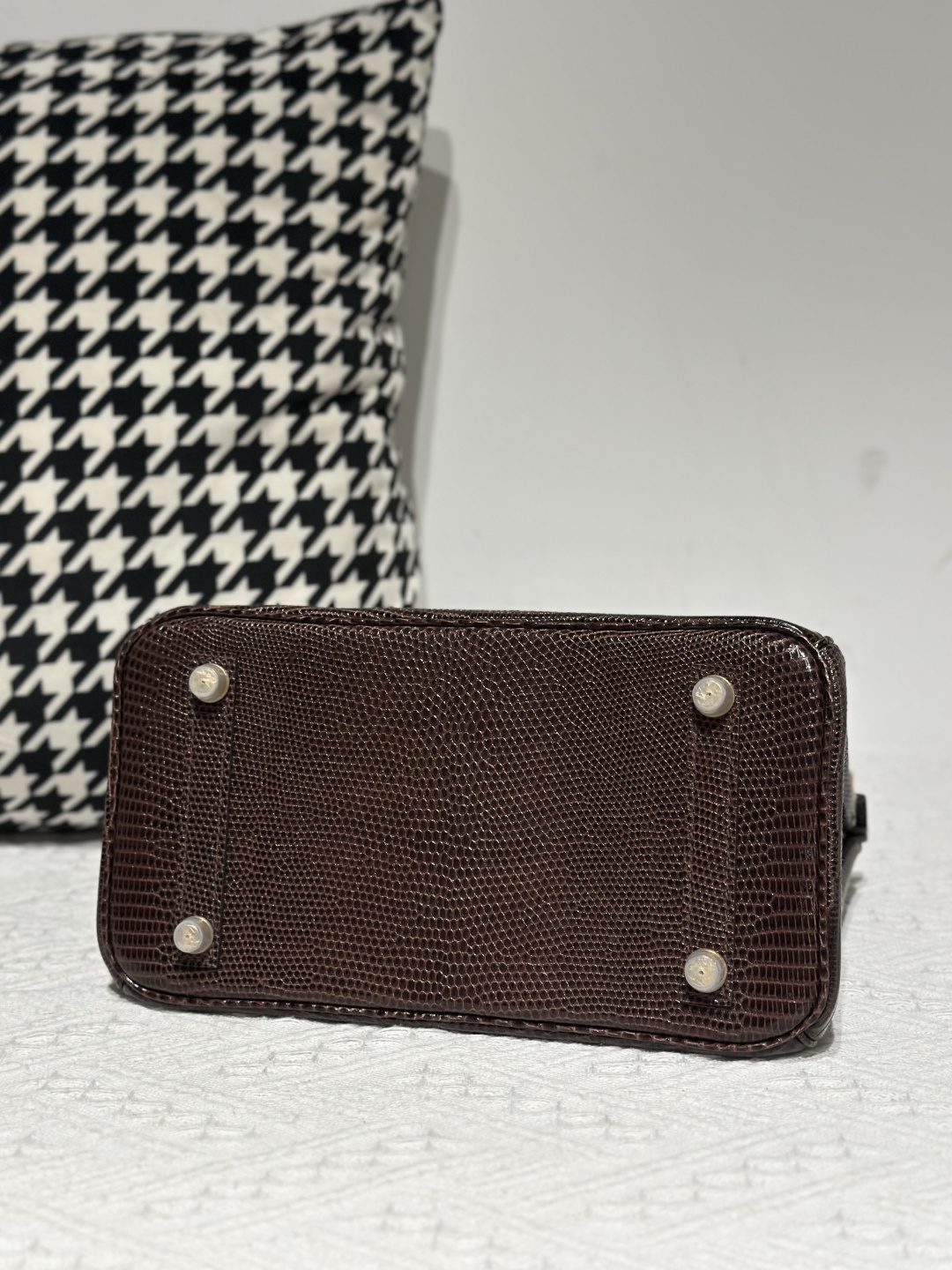 Lizard Leather Ebony 25cm Gold Hardware Top Handle Tote Bag WLB083 image 6