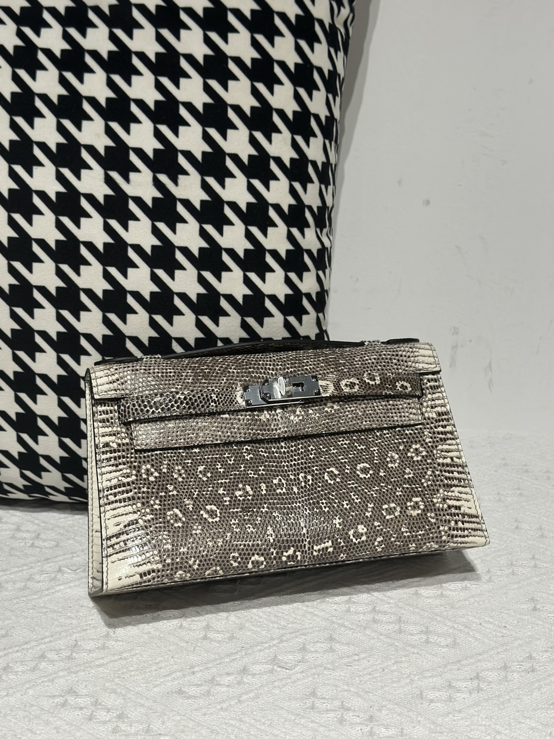 Lizard Leather Natural Pattern Silver Hardware Series I Flap Shoulder Bag WLB103