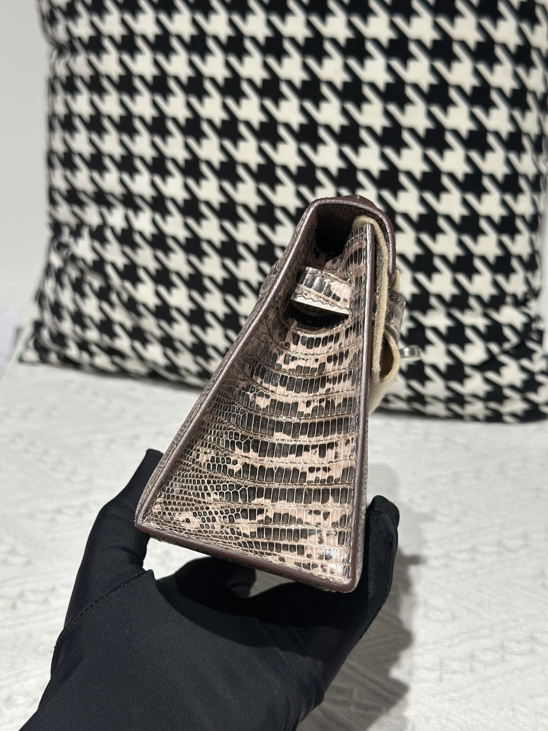 Lizard Leather Pink Silver Hardware Series I Flap Shoulder Bag WLB105 photo 5