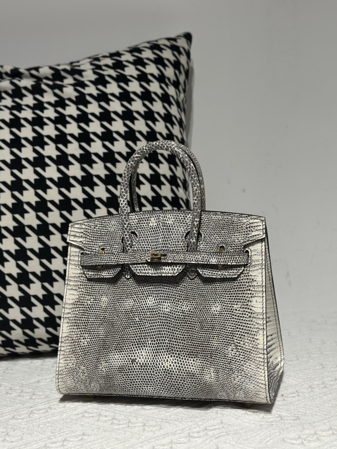 Lizard Leather 20cm Natural Pattern Gold Hardware Top Handle Tote Bag WLB111