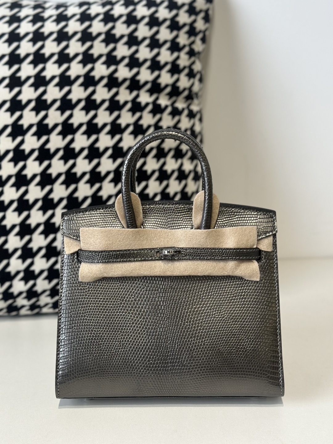 Lizard Leather Gray 20cm Silver Hardware Top Handle Tote Bag WLB116