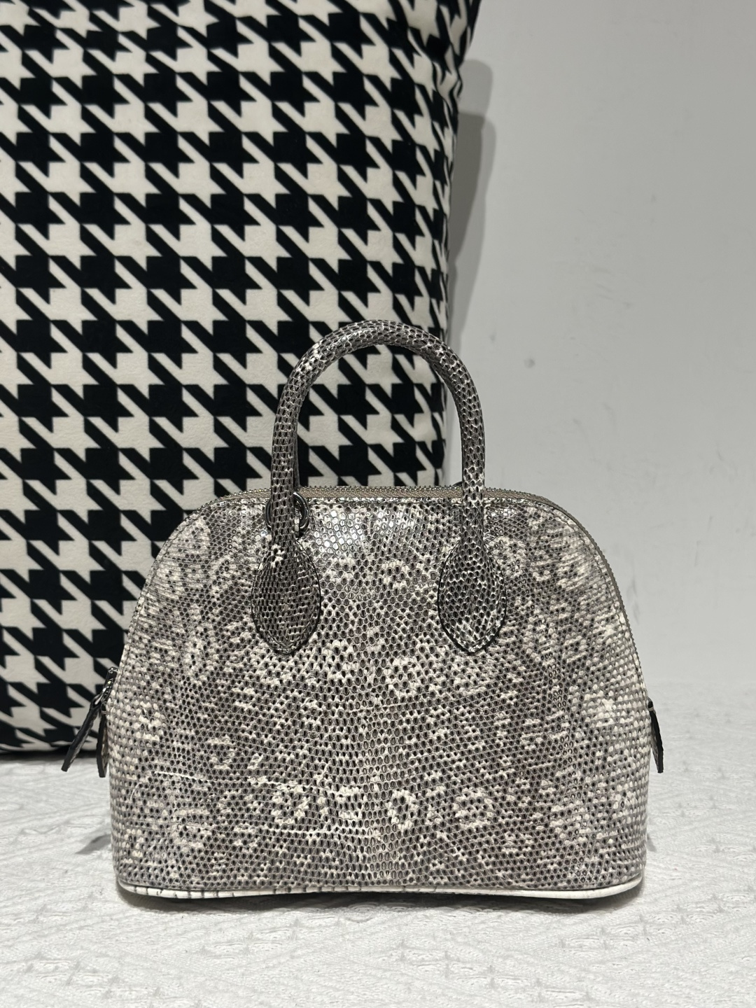 Lizard Leather 19cm Natural Pattern Silver Hardware Bag Collection WLB120