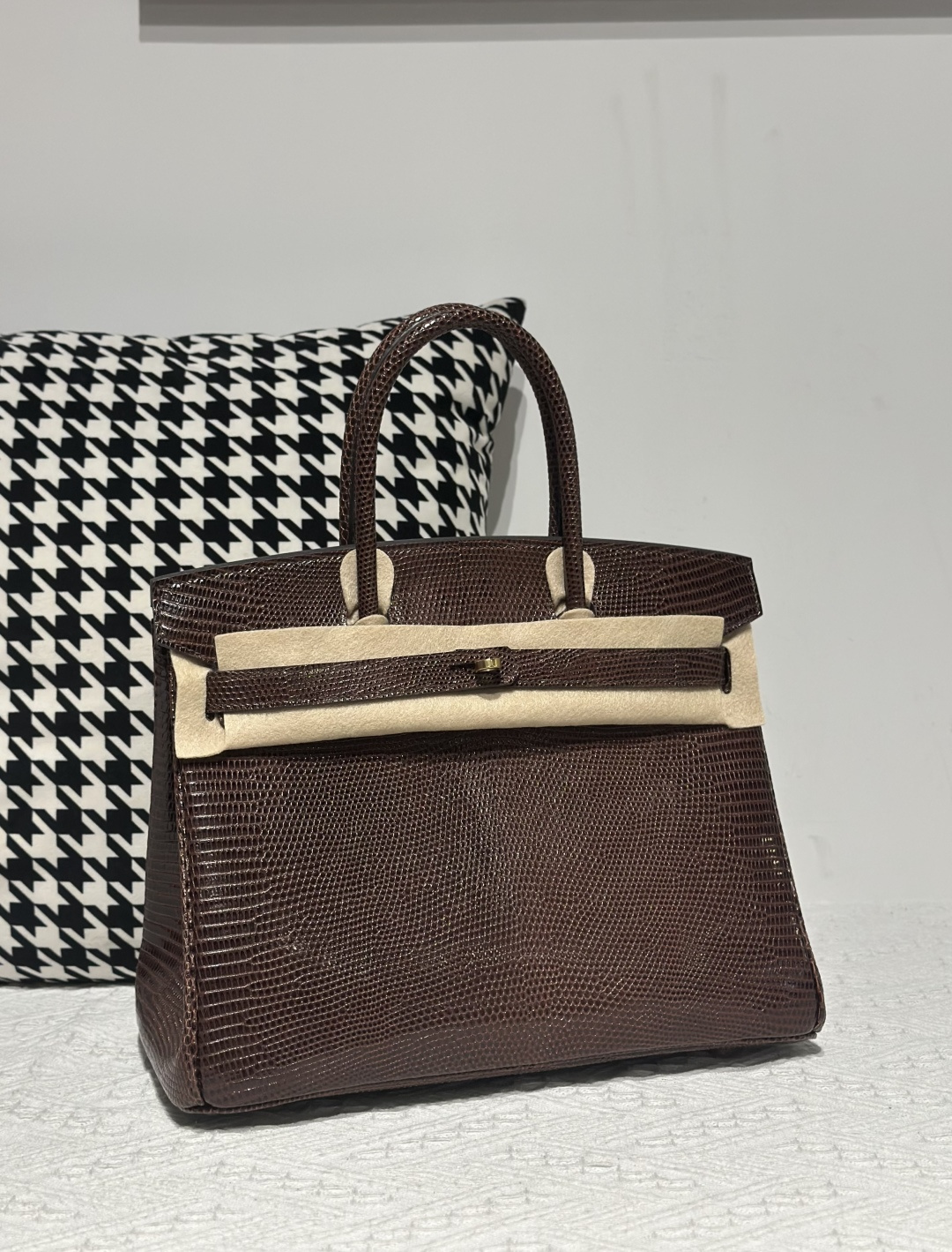 Lizard Leather Ebony 30cm Gold Hardware Top Handle Tote Bag WLB123 photo 2