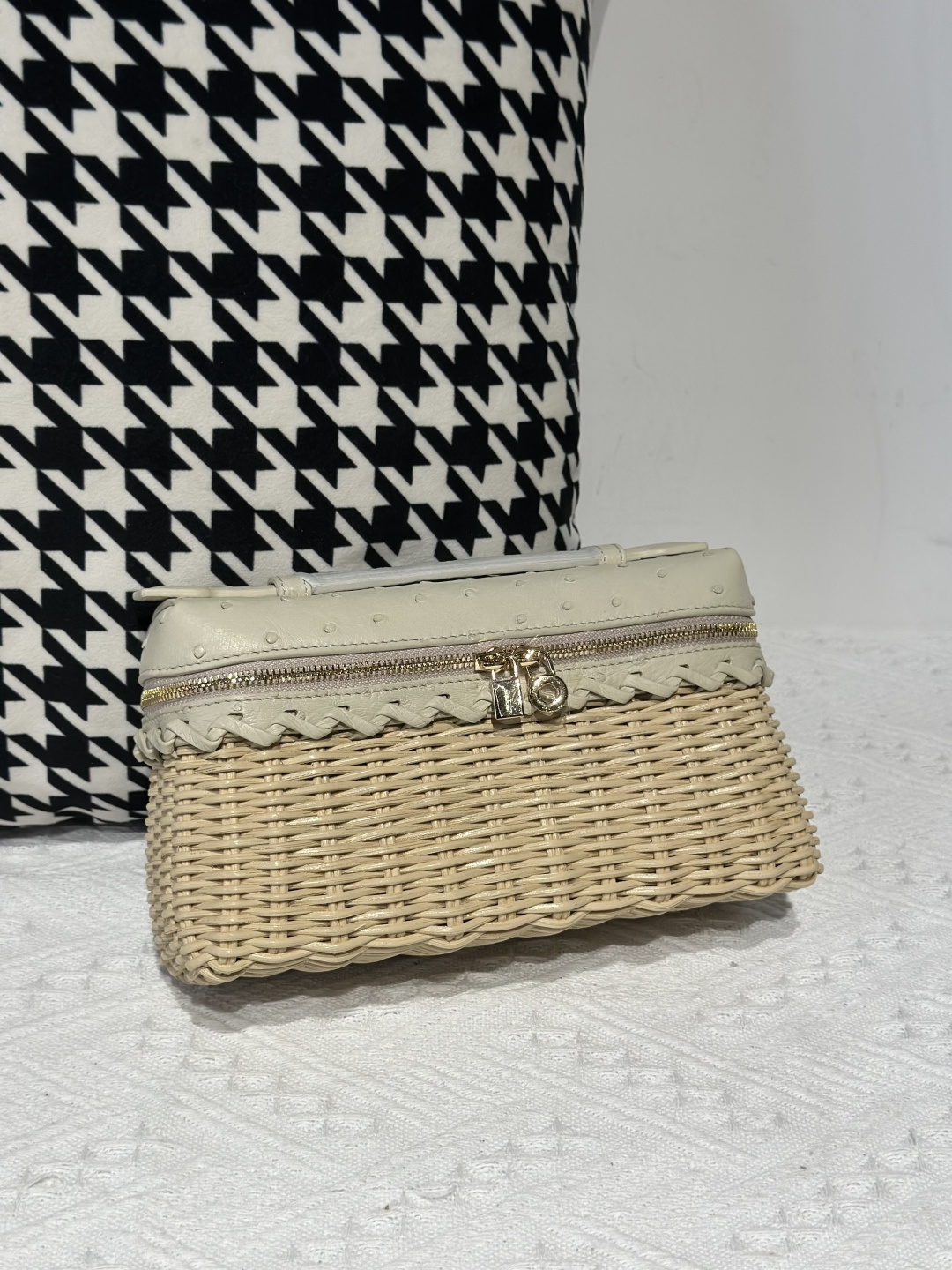 Ostrich Leather Woven 19cm Top Handle Bag WOB001 photo 3