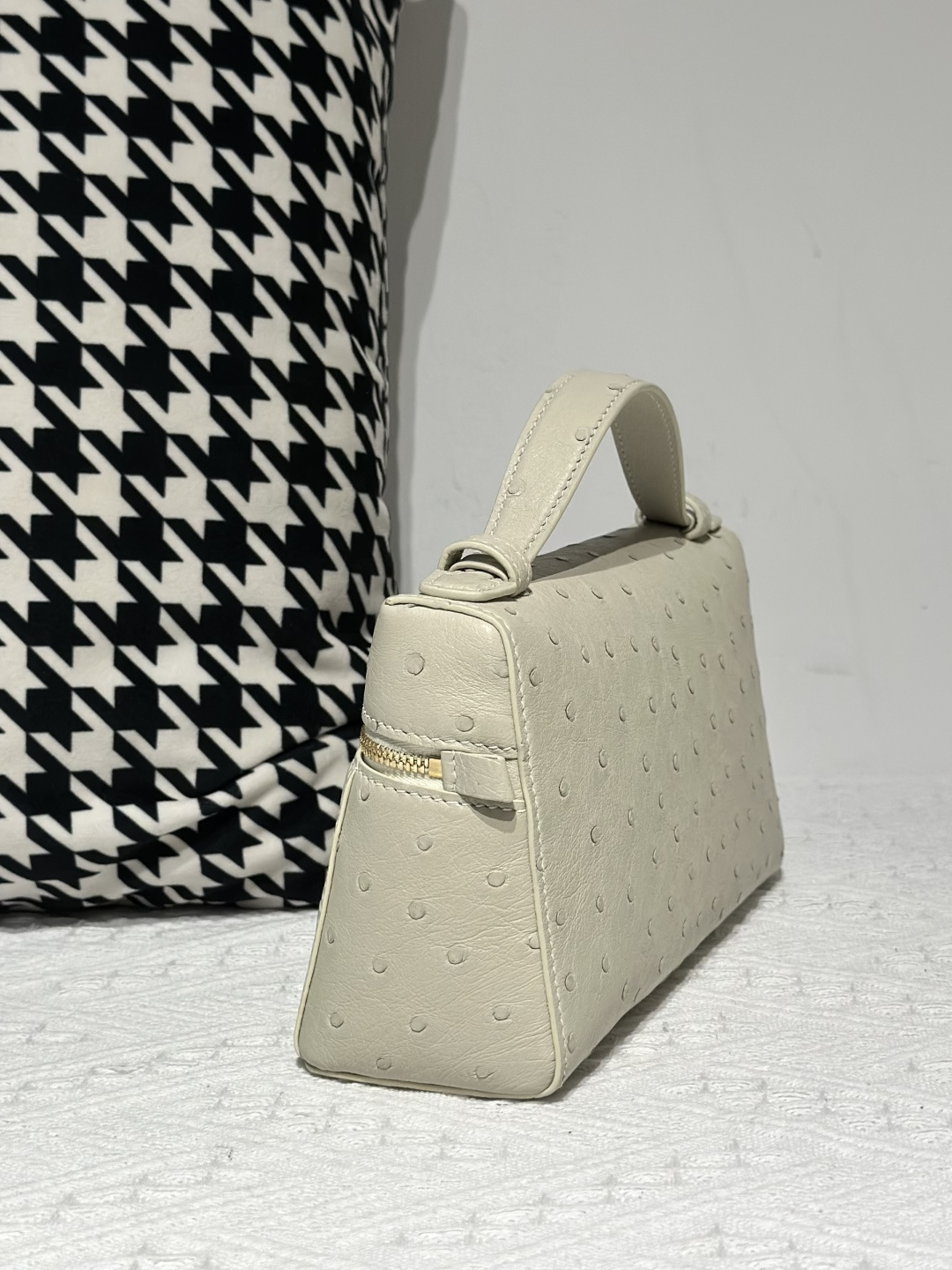 Ostrich Leather Wool White Gold Hardware Top Handle Bag WOB026 photo 4
