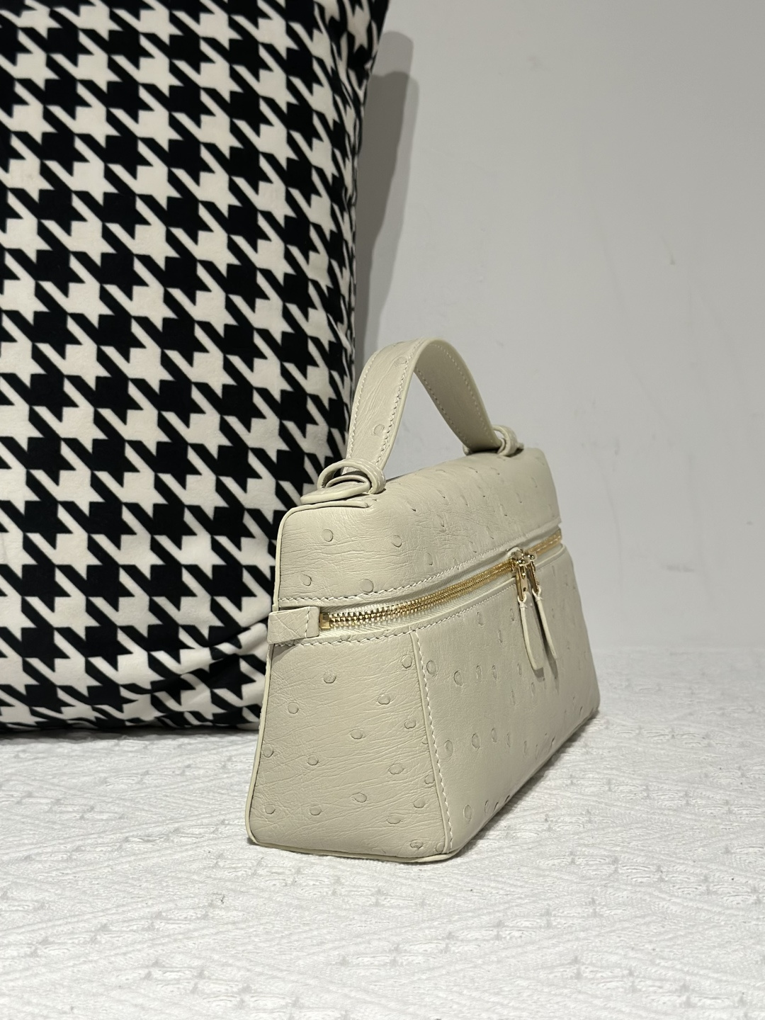 Ostrich Leather Wool White Gold Hardware Top Handle Bag WOB026 photo 5