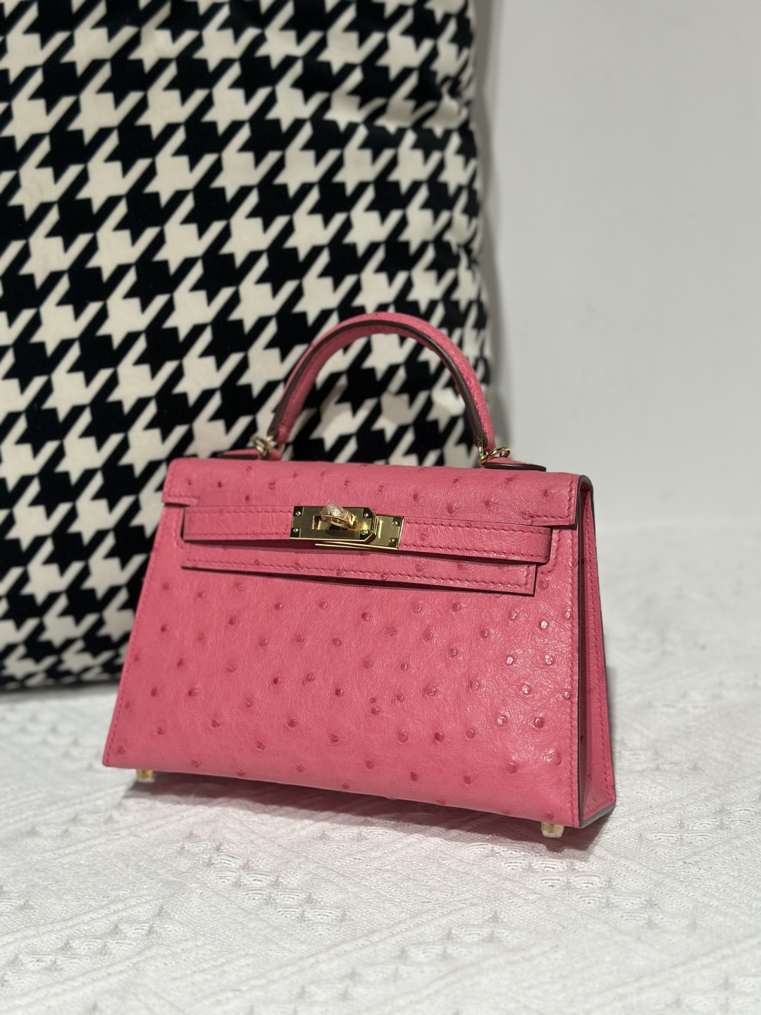 Ostrich Leather Bubble Pink Gold Hardware Series II Top Handle Bag WOB029 image 2