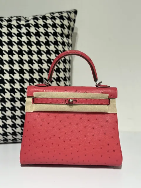 Ostrich Leather Candy Pink 25cm Silver Hardware Top Handle Bag WOB035
