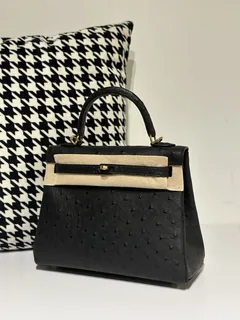 Ostrich Leather Black 25cm Gold Hardware Top Handle Bag WOB038 image 2