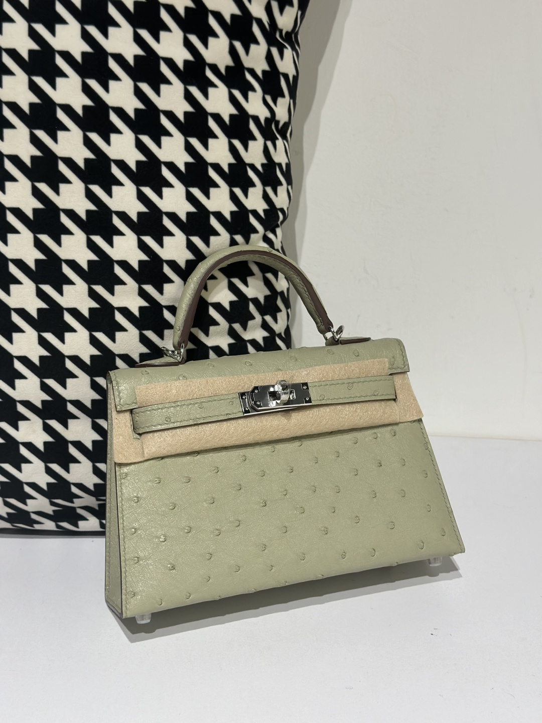 Ostrich Leather Silver Hardware Series II Turn-Lock Top Handle Bag Collection WOB041 image 5