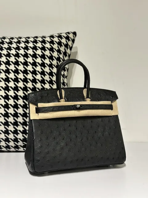 Ostrich Leather Black 25cm Silver Hardware Top Handle Tote Bag WOB050