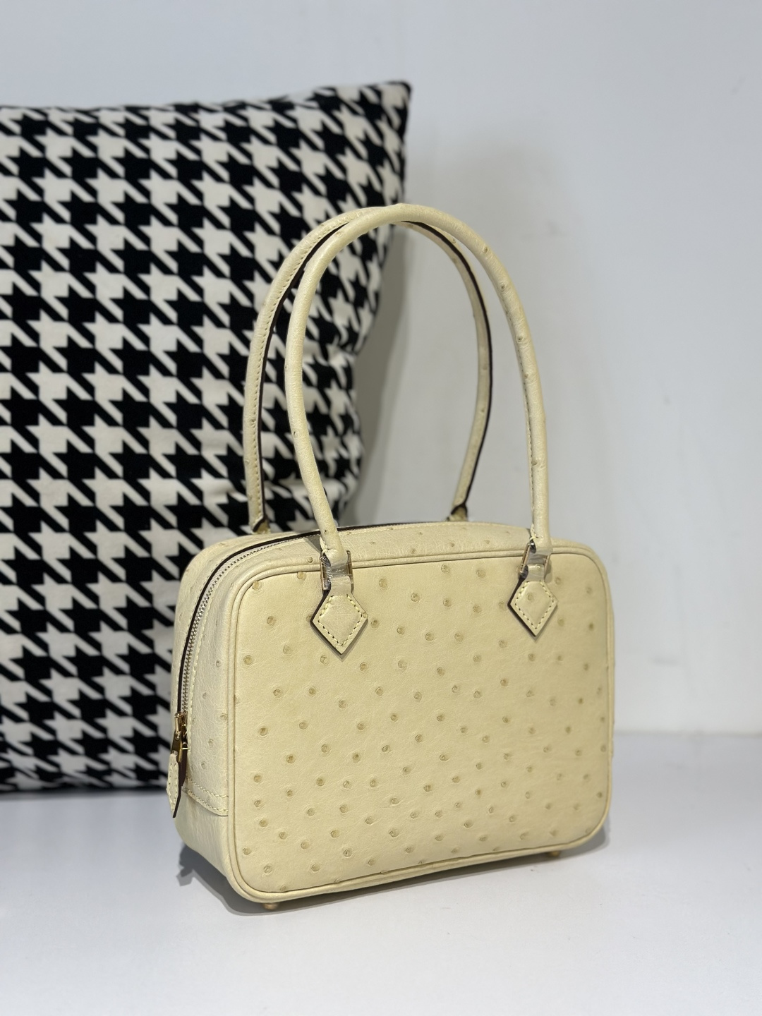 Ostrich Leather 20cm Vanilla Gold Hardware Feather Bag WOB057 photo 2