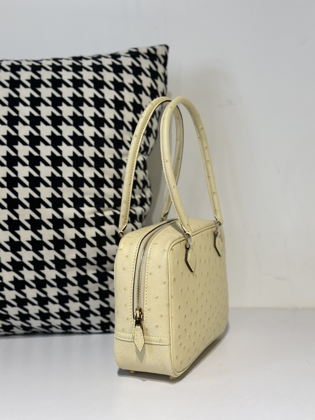 Ostrich Leather 20cm Vanilla Gold Hardware Feather Bag WOB057 photo 4