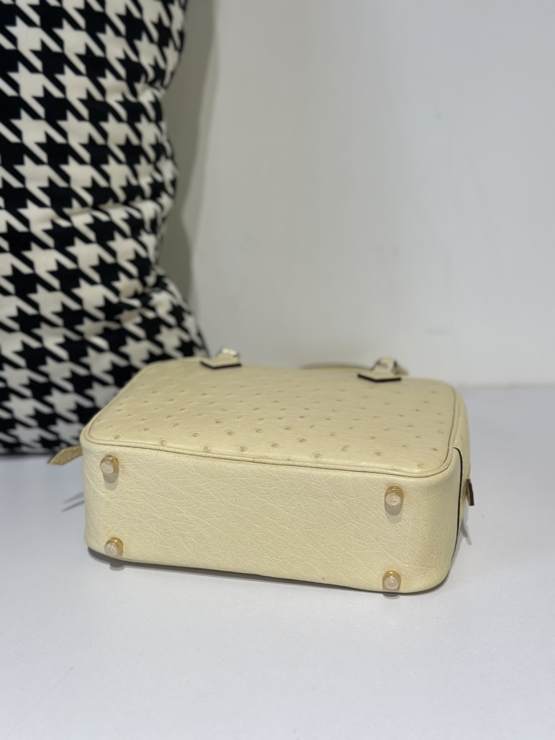 Ostrich Leather 20cm Vanilla Gold Hardware Feather Bag WOB057 photo 6