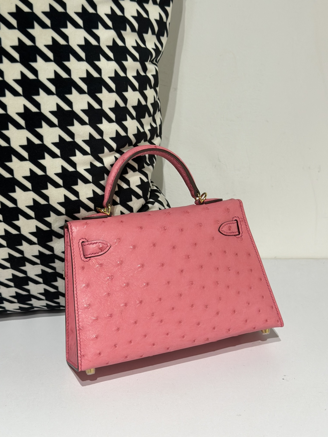 Ostrich Leather Bubble Pink Gold Hardware Series II Top Handle Bag WOB062 photo 3