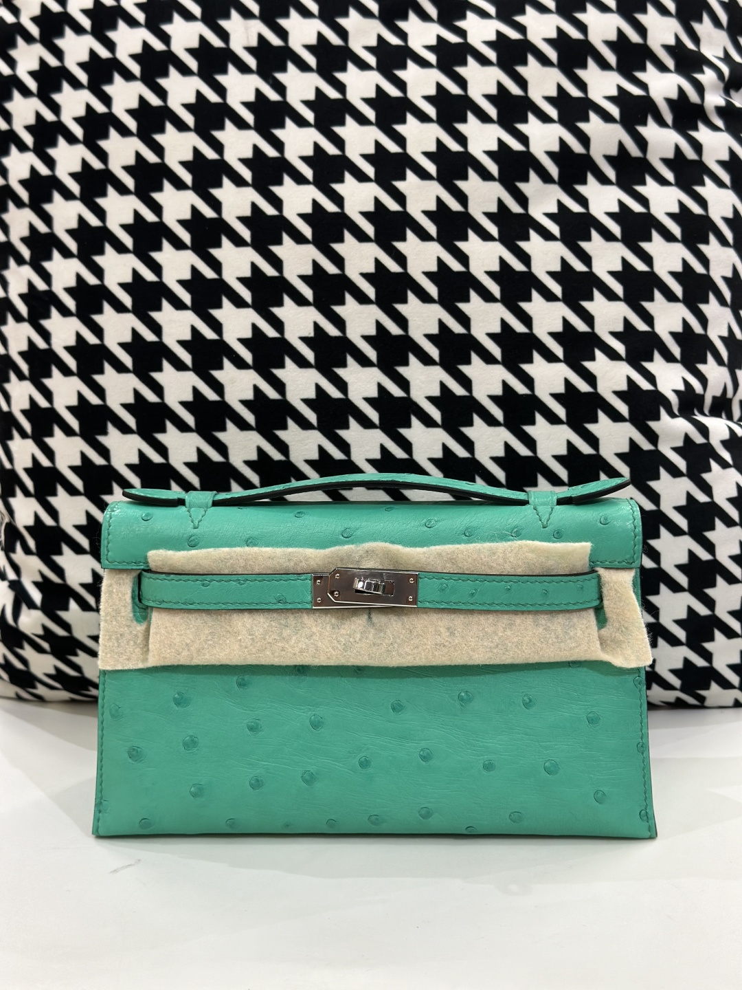 Ostrich Leather Silver Hardware Series I Turn-Lock Pochette Bag Collection WOB072 photo 6