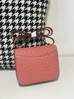 Ostrich Leather Ceramic Pink 18cm Silver Hardware Flap Shoulder Bag WOB076 image 3