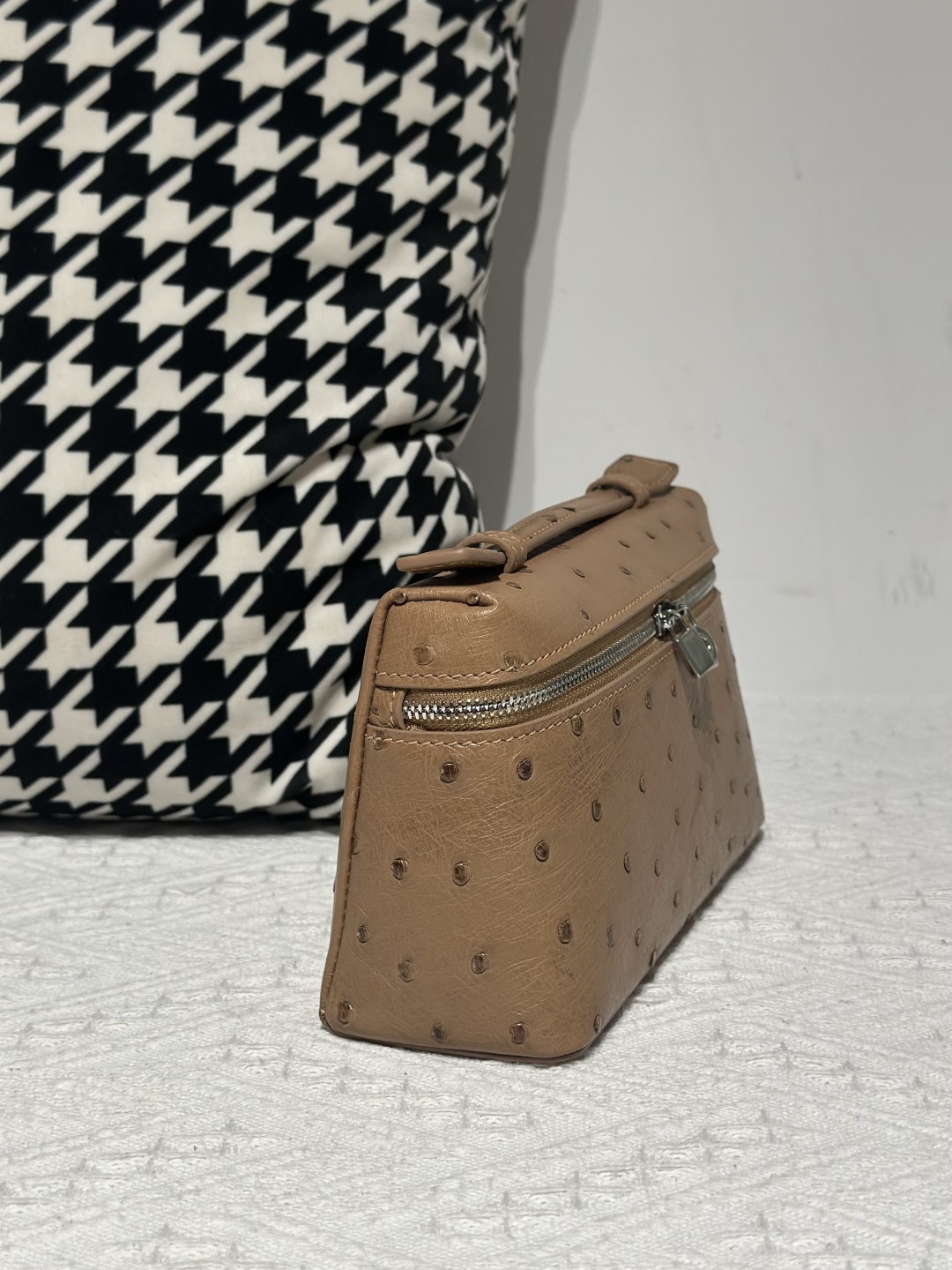 Ostrich Leather Milk Tea Beige 19cm Silver Hardware Top Handle Bag WOB088 image 5
