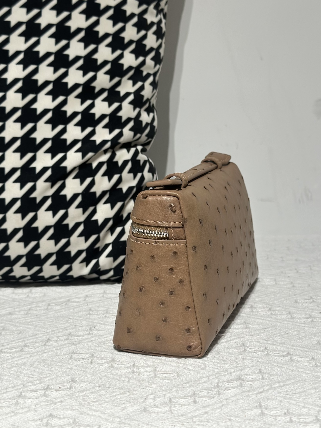 Ostrich Leather Milk Tea Beige 19cm Silver Hardware Top Handle Bag WOB089 image 4