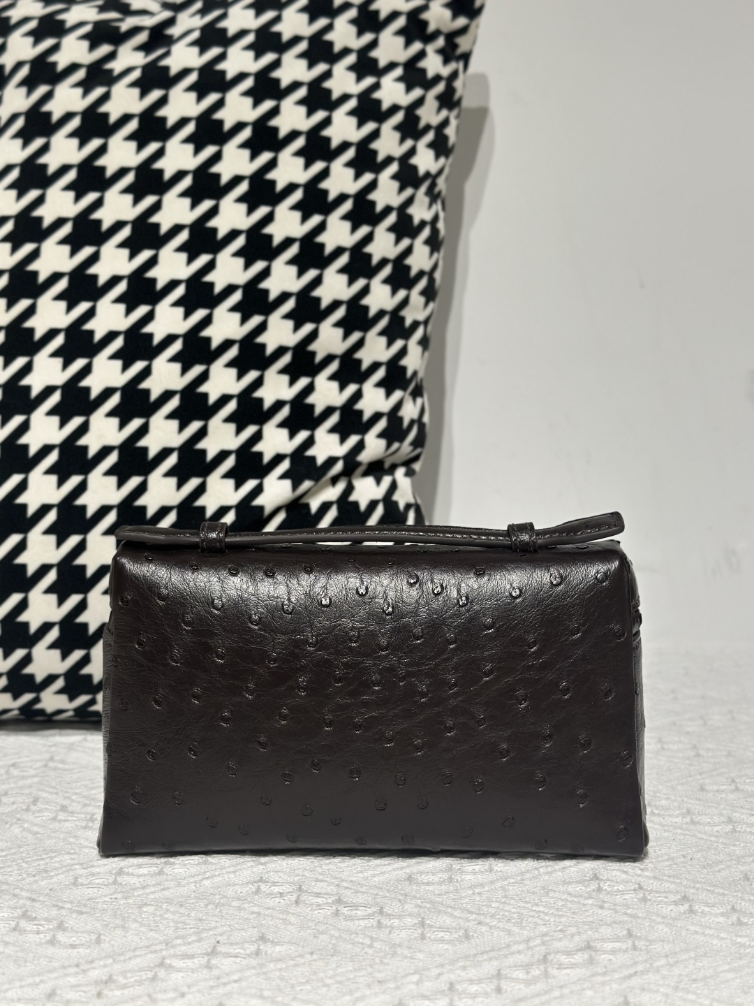 Ostrich Leather 19cm Silver Hardware Top Handle Bag WOB093 image 3