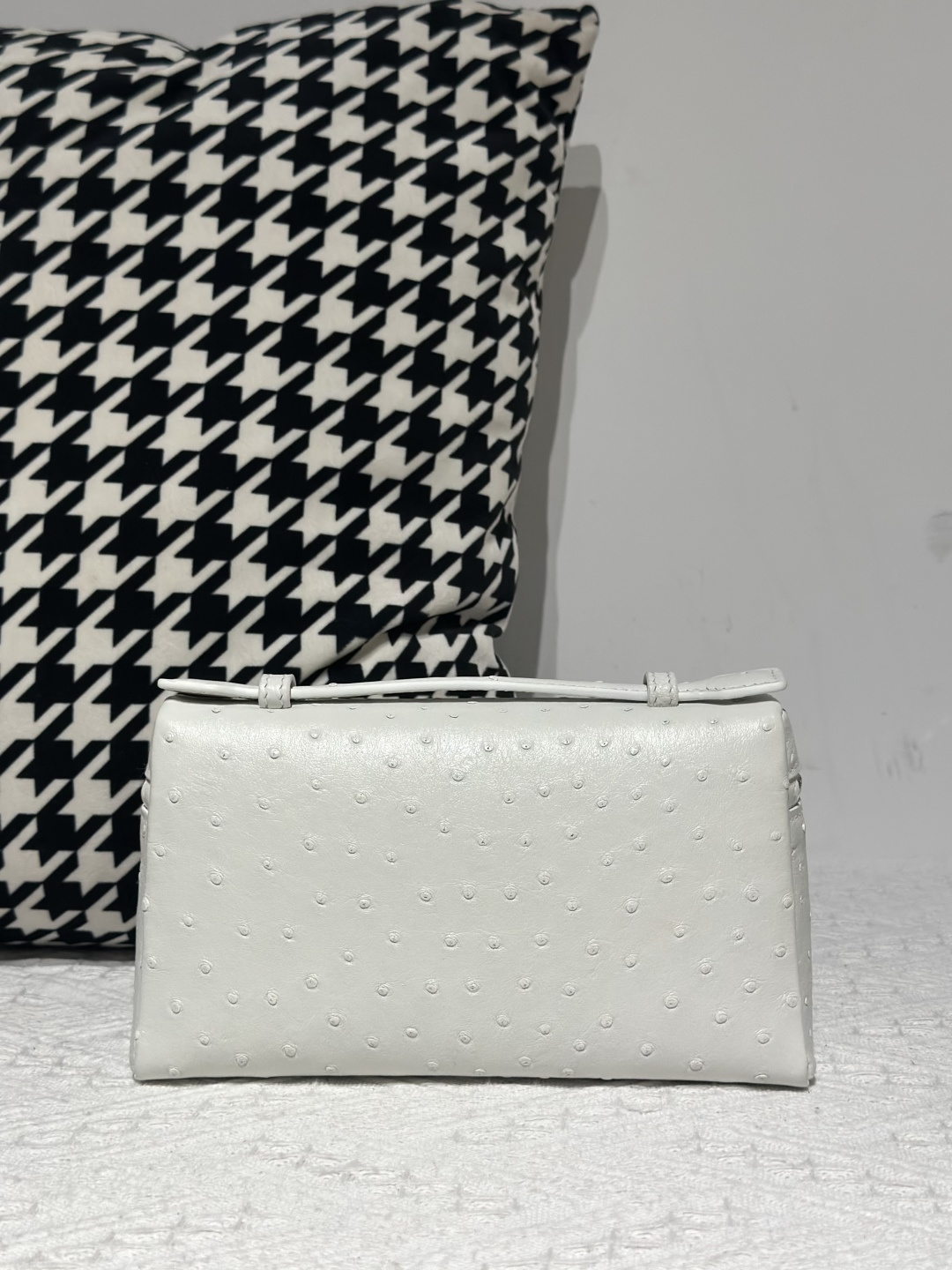 Ostrich Leather White 19cm Silver Hardware Top Handle Bag WOB097 image 3
