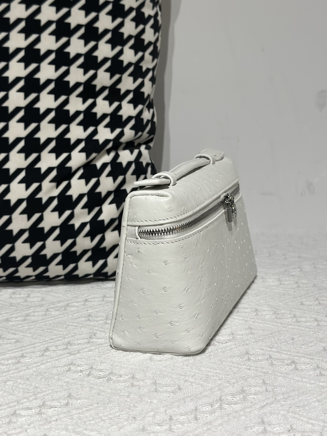 Ostrich Leather White 19cm Silver Hardware Top Handle Bag WOB097 image 5