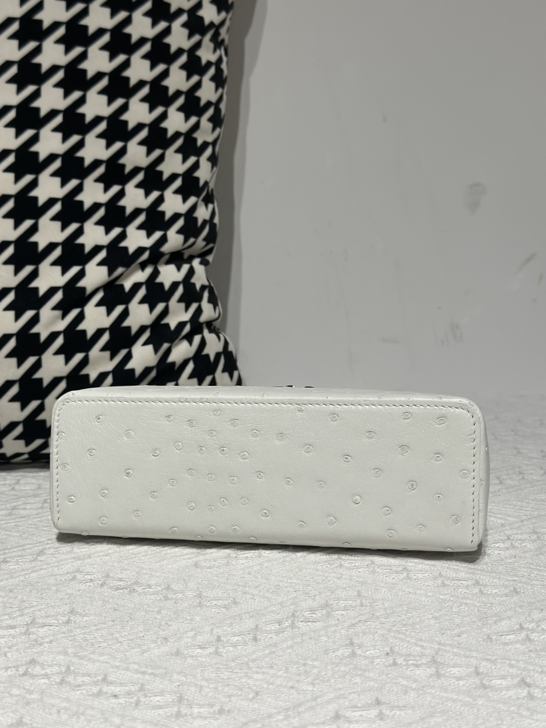Ostrich Leather White 19cm Silver Hardware Top Handle Bag WOB097 image 6