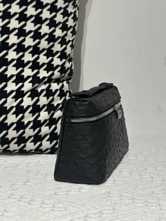 Ostrich Leather Black 19cm Silver Hardware Top Handle Bag WOB099 image 5