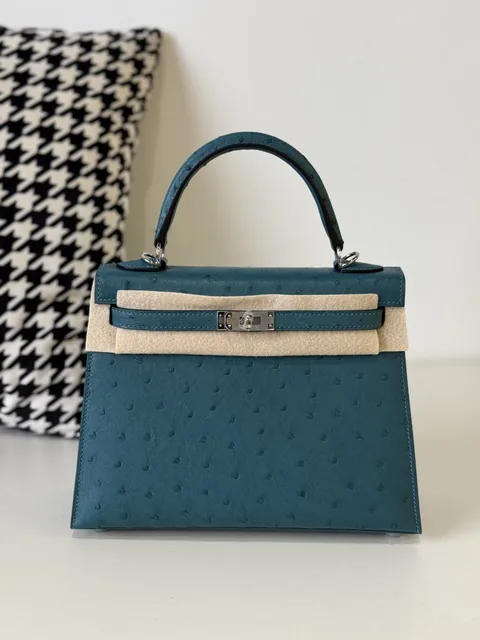 Ostrich Leather Peacock Blue 25cm Silver Hardware Top Handle Bag WOB108